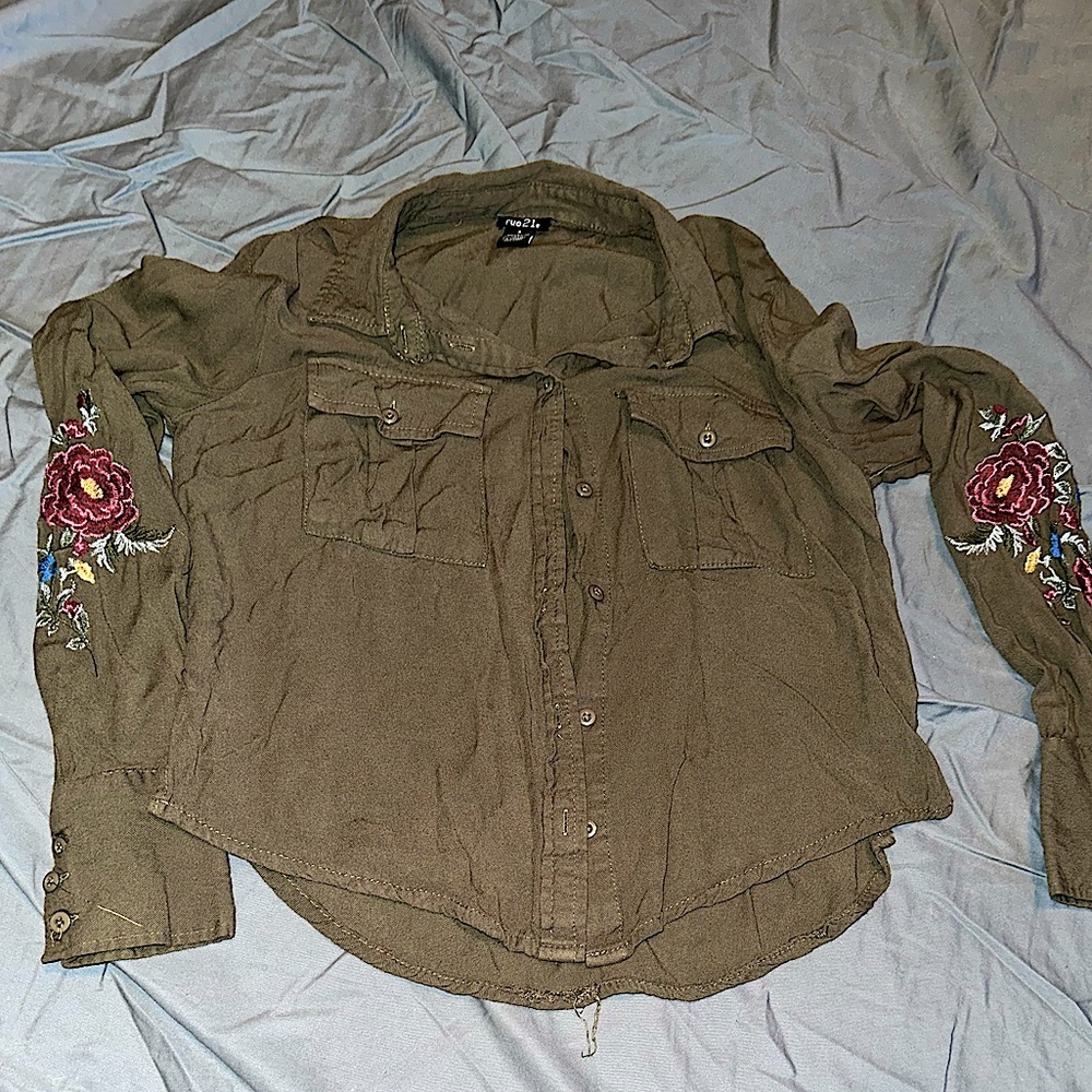 Rue 21 Top